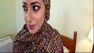 Arab Honey Enjoys Bouncing On Big Throbbing Dong